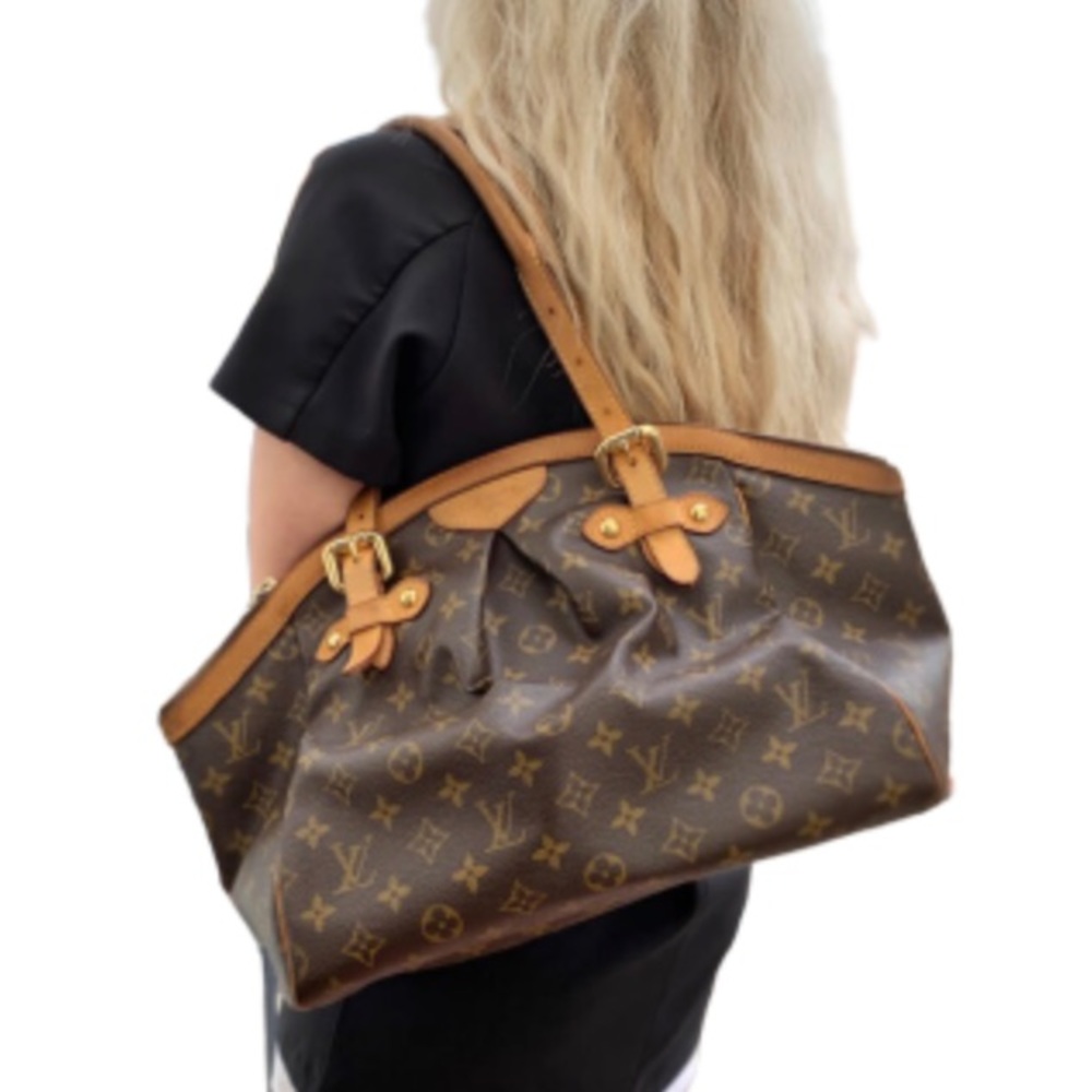 💎✨STUNNING✨💎 ZIPPER CLOSURE LOUIS VUITTON - Picture 1 of 14